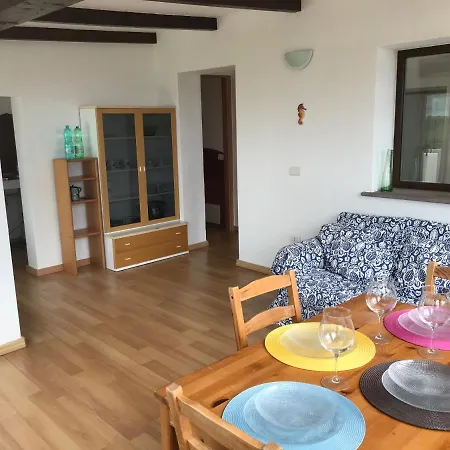 דירה Holiday Homes פורטו סן פאולו