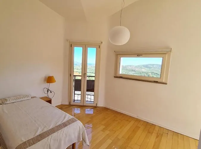 Holiday Homes Daire Porto San Paolo (Sardinia)