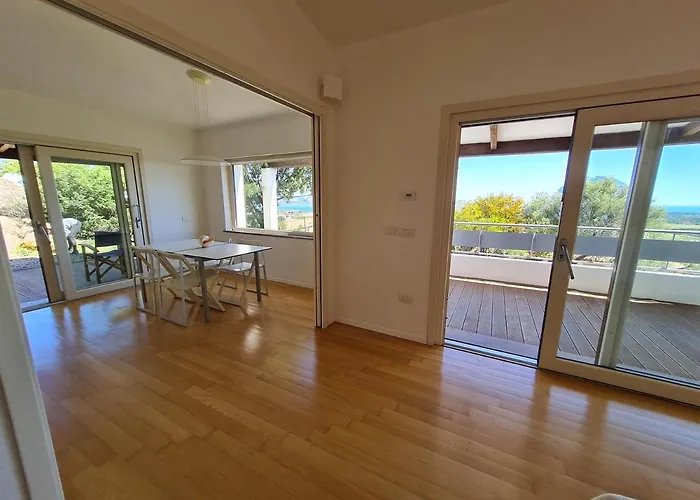 Holiday Homes Daire