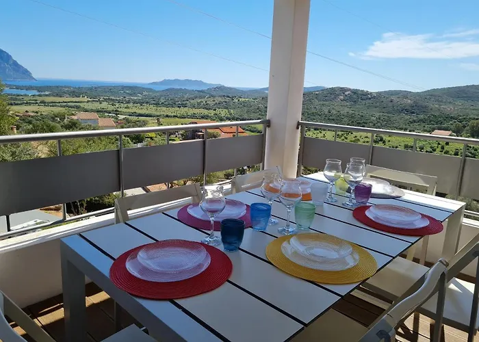 Holiday Homes * Porto San Paolo (Sardinia)